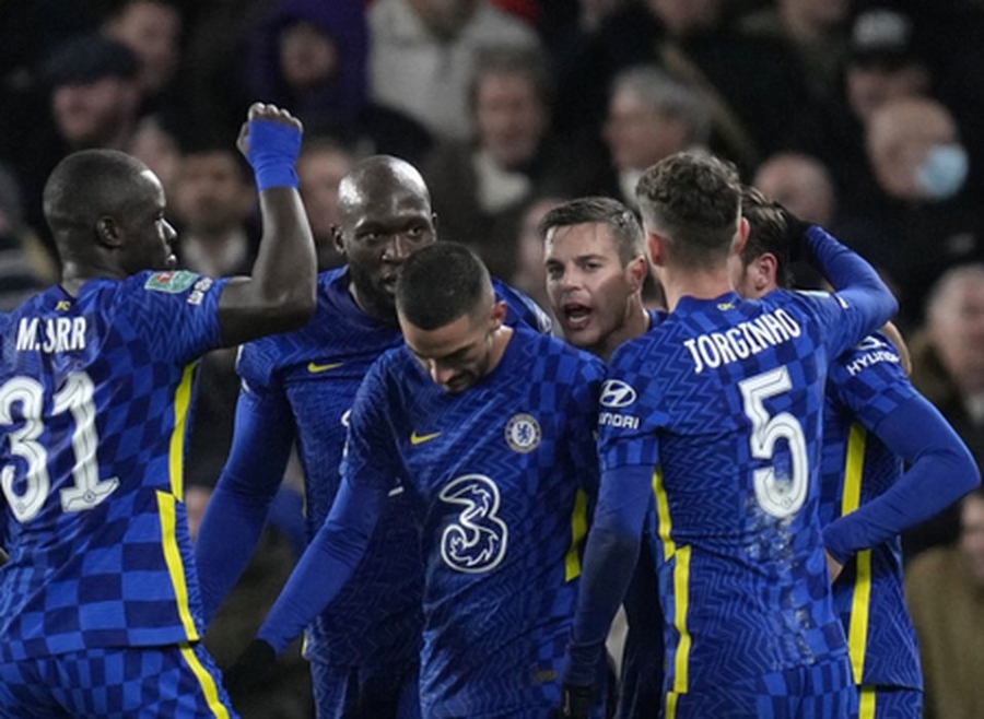 „Chelsea“ sėkmingai pradėjo Lygos taurės pusfinalį