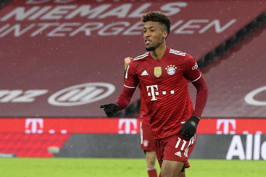 Oficialu: K. Comanas padėjo parašą po nauja sutartimi su „Bayern“