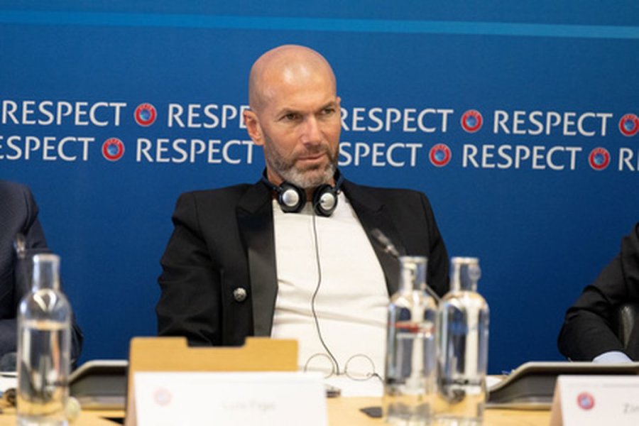 Z. Zidane'as pakomentavo savo šansus tapti „Bayern“ treneriu