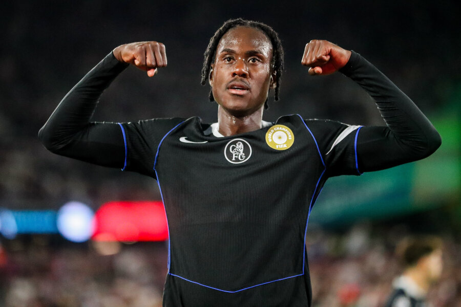 Be C. Palmerio likusi „Chelsea“ ekipa Londono derbyje sutalžė „West Ham“
