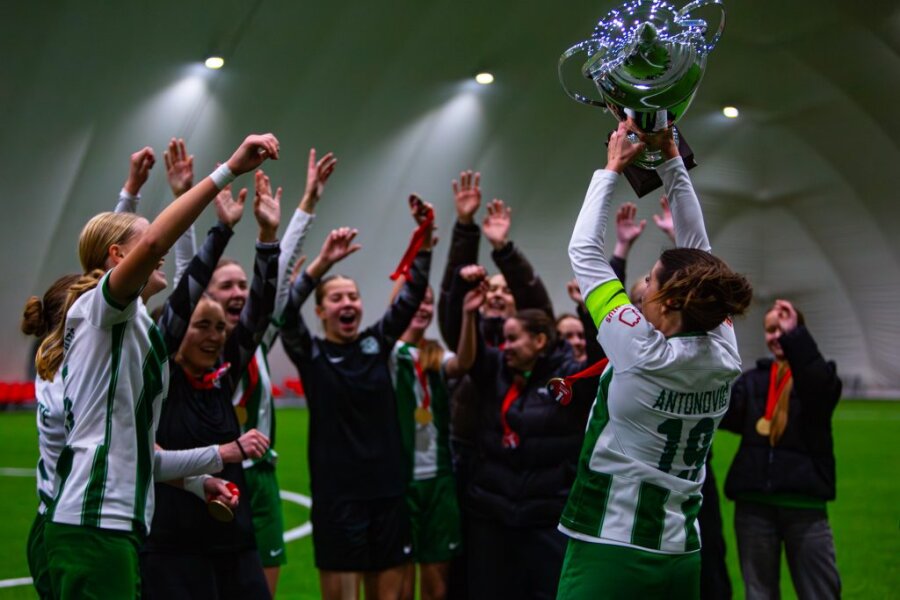 Įteikti apdovanojimai LMFA I lygos nugalėtojoms