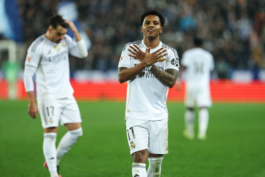 X. Alonso kol kas išsaugojo darbą: „Real“ labai sunkioje kovoje palaužė „Alaves“