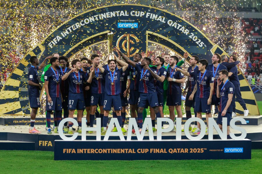 FIFA Tarpžemyninė taurė – PSG ekipos žaidėjų rankose