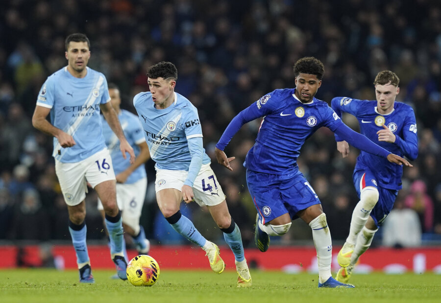 „Chelsea“ išplėšė tašką išvykoje prieš „Man City“