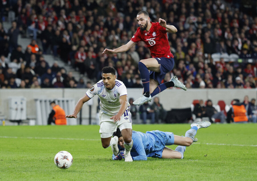 „Aston Villa“ žengė žingsnį link Europos lygos ketvirtfinalio