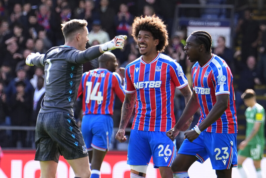 „Crystal Palace“ dramatiškai įveikė „Newcastle“