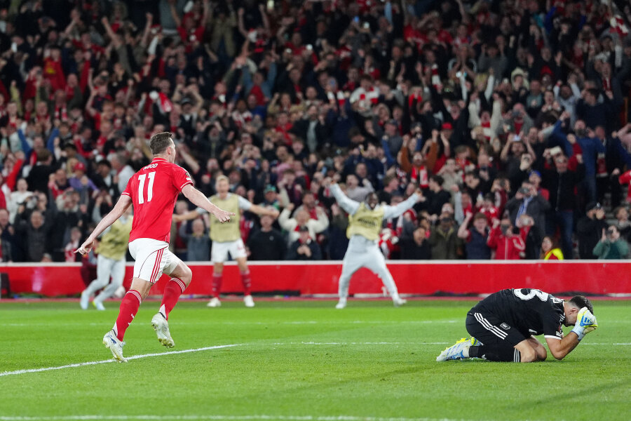 „Nottingham“ priartėjo prie Europos lygos finalo