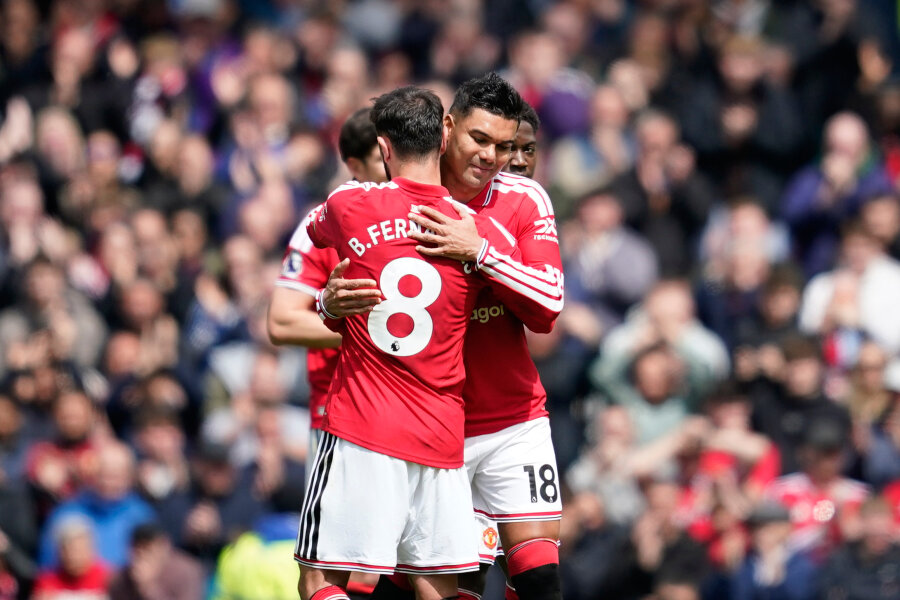 „Man Utd“ užsitikrino trečiąją vietą, B. Fernandesas įsirašė į „Premier“ lygos istoriją