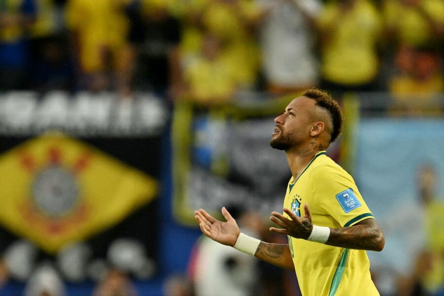 Neymaras sugrįžo, o Brazilija pasiuntė Škotiją prie bedugnės krašto