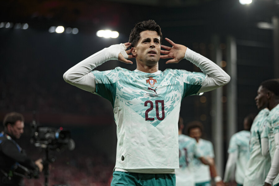Be C. Ronaldo – pergalė: Portugalija išvykoje susitvarkė su Danija