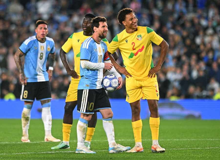 L. Messi atsisveikinimo mače – engta Benino rinktinė
