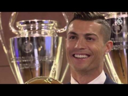 C. Ronaldo atsiėmė ketvirtąjį "Auksinį kamuolį"